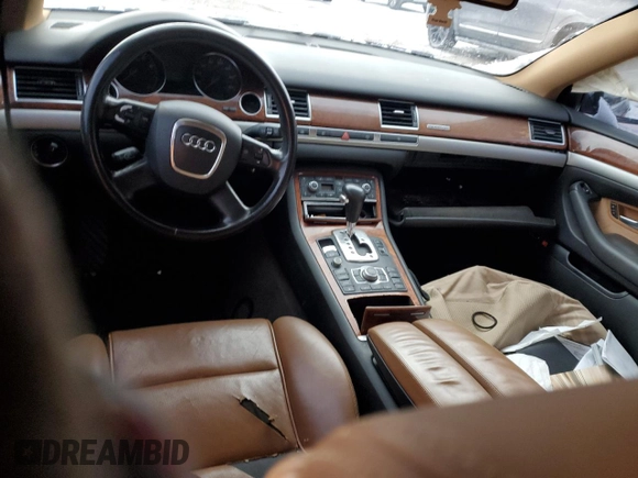 2007 Audi A8 z VIN WAULV44E27N023317, wystawiony jako Copart lot #41465715 z przebiegiem Nie podano mil oraz Szkoda całkowita • Salvage title. Historia ofert i sprzedaży dostępna na DreamBid. Obrazek 8.