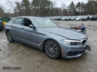 2019 BMW 5 Series 530i xDrive with VIN WBAJA7C59KG910982, listed as a Copart auction lot 47271875 with 0 mi miles and Salvage Title. Bid and sale history available at carsss.com. Image 4.