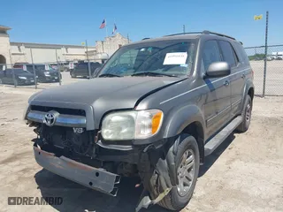 2006 Toyota Sequoia SR5 with VIN 5TDZT34A96S272197, listed as a IAAI auction lot 41991038 with 264,727 mi miles. Bid and sale history available at carsss.com. Image 6.