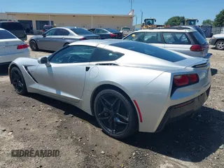 2018 Chevrolet Corvette 1LT z VIN 1G1YB2D73J5102194, wystawiony jako IAAI lot #42321149 z przebiegiem 103 086 mil mil oraz . Historia ofert i sprzedaży dostępna na DreamBid. Obrazek 3.