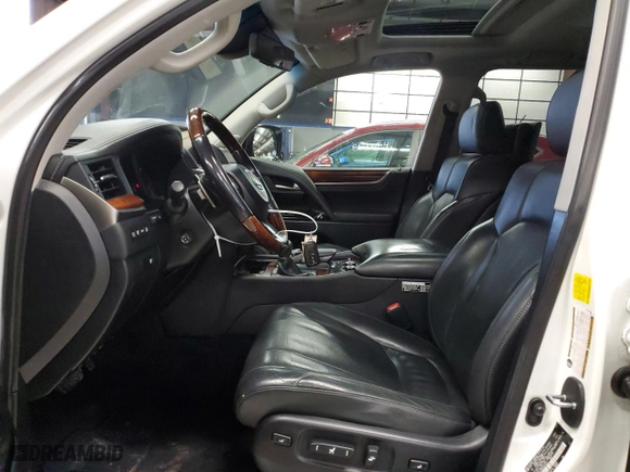 2016 Lexus LX 570 with VIN JTJHY7AX8G4199170, listed as a Copart auction lot 86266914 with 125,359 mi miles and Clean Title. Bid and sale history available at carsss.com. Image 7.