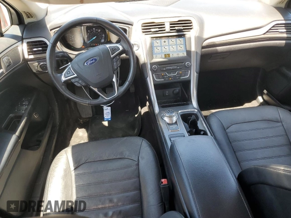 2017 Ford Fusion Hybrid SE with VIN 3FA6P0LU5HR399655, listed as a Copart auction lot 61869085 with 117,420 mi miles and Salvage title. Bid and sale history available at DreamBid. Image 8.