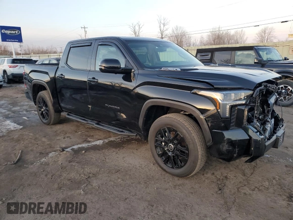 2024 Toyota Tundra Limited Hybrid z VIN 5TFWC5DB5RX073881, wystawiony jako Copart lot #48943975 z przebiegiem 7 652 mil mil oraz Szkoda całkowita • Salvage title. Historia ofert i sprzedaży dostępna na DreamBid. Obrazek 4.