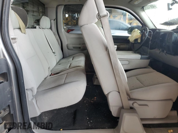 2007 Chevrolet Silverado 1500 LT w/1LT with VIN 2GCEC19CX71624659, listed as a Copart auction lot 48613205 with 187,468 mi miles and Salvage Title. Bid and sale history available at carsss.com. Image 11.