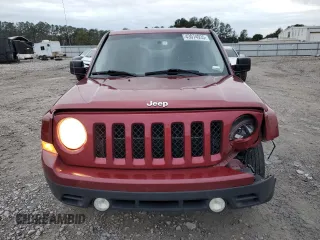 2016 Jeep Patriot Latitude with VIN 1C4NJPFB3GD537761, listed as a Copart auction lot 43074935 with 101,946 mi miles and Salvage title. Bid and sale history available at DreamBid. Image 5.