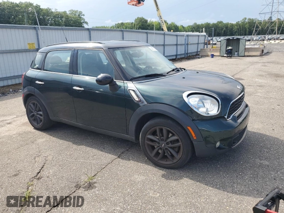 2012 MINI Countryman S with VIN WMWZC3C56CWL81665, listed as a Copart auction lot 64973965 with 130,433 mi miles and Clean title. Bid and sale history available at DreamBid. Image 4.