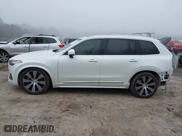 2023 Volvo XC90 Ultimate with VIN YV4062PA8P1959317, listed as a IAAI auction lot 41683784 with 16,972 mi miles and . Bid and sale history available at DreamBid. Image 15.