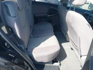 2008 Toyota RAV4 with VIN JTMBD33V486054738, listed as a IAAI auction lot 41811127 with 137,946 mi miles. Bid and sale history available at carsss.com. Image 8.