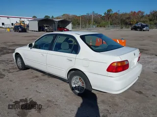 2000 Honda Civic EX with VIN JHMEJ8649YS004722, listed as a IAAI auction lot 41407120 with 95,065 mi miles. Bid and sale history available at carsss.com. Image 3.