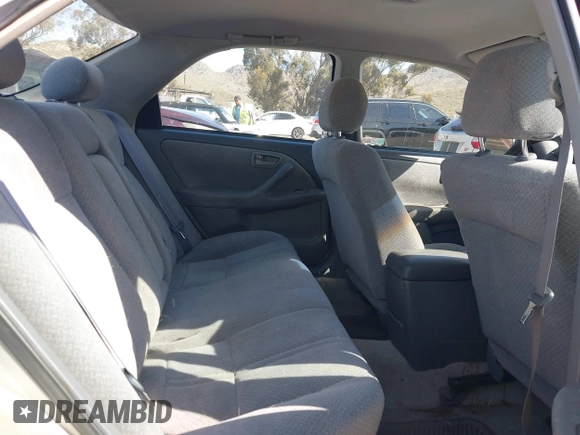 2001 Toyota Camry CE with VIN 4T1BG22K01U852935, listed as a IAAI auction lot 41705868 with 136,861 mi miles. Bid and sale history available at carsss.com. Image 8.
