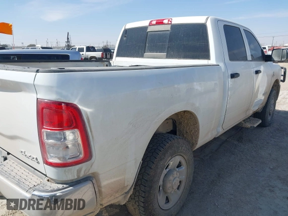 2022 Ram 2500 Tradesman с VIN 3C6UR5CL1NG322828, выставлен на аукционе IAAI как лот 41558823 с пробегом 142 287 миль миль и . История ставок и продаж доступна на DreamBid. Изображение 4.