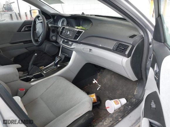 2013 Honda Accord Sdn LX with VIN 1HGCR2F32DA124787, listed as a IAAI auction lot 41902262 with 122,803 mi miles. Bid and sale history available at carsss.com. Image 5.