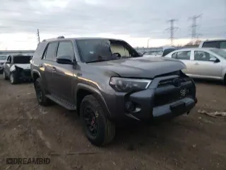 2022 Toyota 4Runner SR5 with VIN JTEEU5JR8N5273276, listed as a Copart auction lot 69159112 with 0 mi miles and Salvage Title. Bid and sale history available at carsss.com. Image 12.
