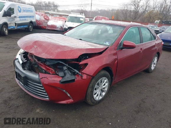 2015 Toyota Camry XLE with VIN 4T1BF1FK8FU983576, listed as a IAAI auction lot 41910503 with 62,941 mi miles. Bid and sale history available at carsss.com. Image 19.
