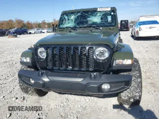 2022 Jeep Gladiator Willys with VIN 1C6HJTAG9NL135116, listed as a Copart auction lot 85240374 with 50,689 mi miles and Salvage title. Bid and sale history available at DreamBid. Image 5.