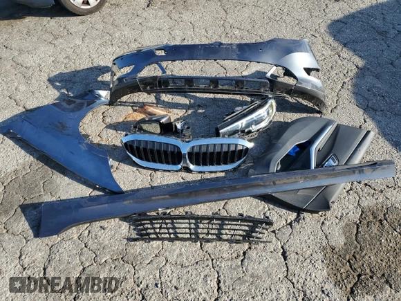 2022 BMW 3 Series 330i with VIN 3MW5R1J01N8C41916, listed as a Copart auction lot 89118305 with 20,149 mi miles and Salvage Title. Bid and sale history available at carsss.com. Image 12.