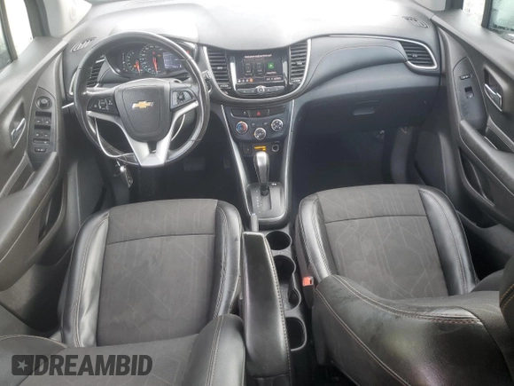 2020 Chevrolet Trax LT with VIN 3GNCJPSB8LL209616, listed as a Copart auction lot 54058425 with 121,011 mi miles and Clean Title. Bid and sale history available at carsss.com. Image 8.