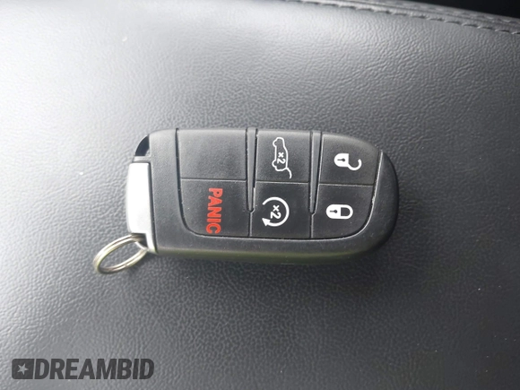 2022 Jeep Grand Cherokee Laredo E z VIN 1C4RJFAG0NC121555, wystawiony jako IAAI lot #42131742 z przebiegiem 35 535 mil mil oraz . Historia ofert i sprzedaży dostępna na DreamBid. Obrazek 11.