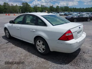 2007 Ford Five Hundred SEL с VIN 1FAHP24117G127053, выставлен на аукционе IAAI как лот 42274578 с пробегом 241 006 миль миль и . История ставок и продаж доступна на DreamBid. Изображение 3.