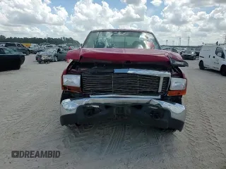 2000 Ford F-350 XL with VIN 3FTSW30F8YMA37190, listed as a Copart auction lot 67695694 with 555,401 mi miles and Salvage title. Bid and sale history available at DreamBid. Image 11.