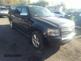 2007 Chevrolet Suburban LTZ with VIN 1GNFK16Y67R335493, listed as a IAAI auction lot 40343214 with 181,891 mi miles and . Bid and sale history available at DreamBid. Image 1.