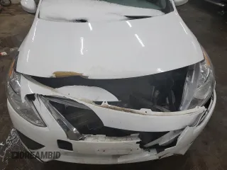 2019 Nissan Versa SV z VIN 3N1CN7AP9KL868736, wystawiony jako Copart lot #85784744 z przebiegiem 69 845 mil mil oraz Szkoda całkowita • Salvage title. Historia ofert i sprzedaży dostępna na DreamBid. Obrazek 12.