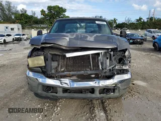 2002 Ford F-250 XL with VIN 1FTNW20F12EB93947, listed as a Copart auction lot 77836054 with 322,030 mi miles and Salvage Title. Bid and sale history available at DreamBid. Image 5.