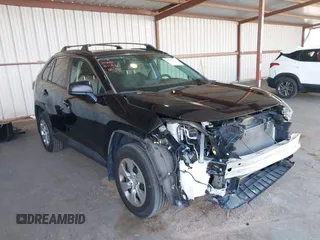 2021 Toyota RAV4 LE with VIN 2T3F1RFV1MC195589, listed as a IAAI auction lot 42509900 with 61,671 mi miles and . Bid and sale history available at DreamBid. Image 1.