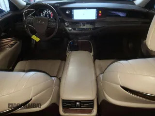 2019 Lexus LS with VIN JTHC51FF0K5005655, listed as a Copart auction lot 45060995 with 52,491 mi miles and Clean Title. Bid and sale history available at carsss.com. Image 8.