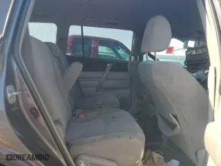 2013 Toyota Highlander with VIN 5TDBK3EH5DS213399, listed as a Copart auction lot 69588574 with 0 mi miles and Non Repairable. Bid and sale history available at carsss.com. Image 11.