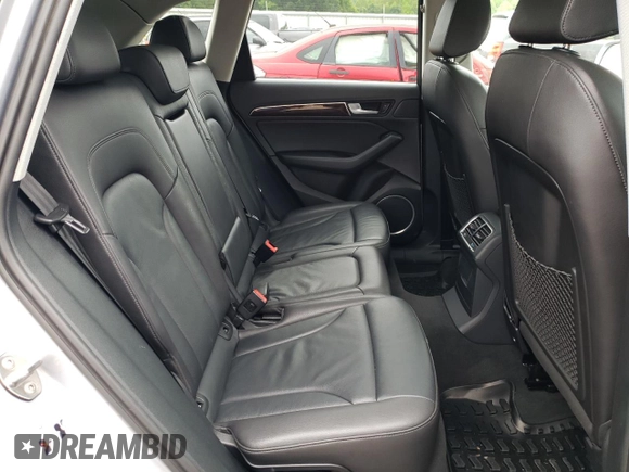 2016 Audi Q5 Premium Plus с VIN WA1L2AFP7GA074452, выставлен на аукционе Copart как лот 61082715 с пробегом 71 224 миль миль и Списание • Salvage title. История ставок и продаж доступна на DreamBid. Изображение 11.