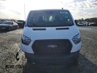 2022 Ford Transit Cargo with VIN 1FTBR1Y89NKA63432, listed as a Copart auction lot 49260645 with 22,582 mi miles and Salvage Title. Bid and sale history available at DreamBid. Image 5.