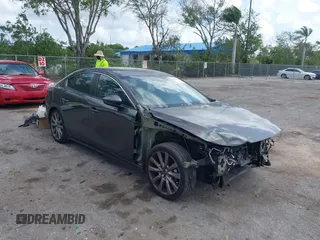 2020 Mazda 3 Select z VIN 3MZBPACL9LM127098, wystawiony jako IAAI lot #41948541 z przebiegiem 67 431 mil mil oraz . Historia ofert i sprzedaży dostępna na DreamBid. Obrazek 1.