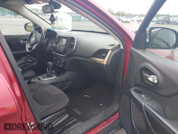 2015 Jeep Cherokee Latitude с VIN 1C4PJMCB6FW679763, выставлен на аукционе IAAI как лот 42435436 с пробегом 148 197 миль миль и . История ставок и продаж доступна на DreamBid. Изображение 5.