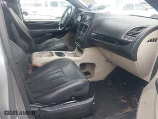 2016 Dodge Grand Caravan SXT with VIN 2C4RDGCG1GR343025, listed as a IAAI auction lot 41909719 with 193,434 mi miles. Bid and sale history available at carsss.com. Image 5.