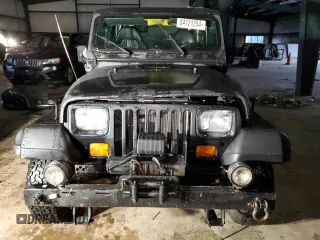 1994 Jeep Wrangler S with VIN 1J4FY19P9RP465044, listed as a Copart auction lot 84121254 with 174,801 mi miles and Clean Title. Bid and sale history available at carsss.com. Image 5.