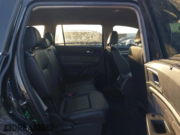 2023 Volkswagen Atlas SE z VIN 1V2DP2CA5PC556082, wystawiony jako IAAI lot #41072963 z przebiegiem 31 670 mil mil oraz . Historia ofert i sprzedaży dostępna na DreamBid. Obrazek 8.