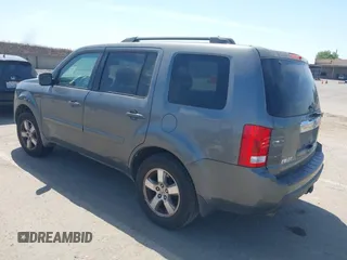 2009 Honda Pilot EX-L z VIN 5FNYF48529B038952, wystawiony jako IAAI lot #42391897 z przebiegiem 228 810 mil mil oraz . Historia ofert i sprzedaży dostępna na DreamBid. Obrazek 3.