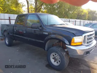 2000 Ford F-250 z VIN 3FTNW21L7YMA40111, wystawiony jako IAAI lot #40604418 z przebiegiem 170 721 mil mil oraz . Historia ofert i sprzedaży dostępna na DreamBid. Obrazek 1.