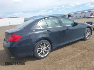 2007 Infiniti G35 Sedan Journey with VIN JNKBV61E47M708504, listed as a IAAI auction lot 42075608 with 185,868 mi miles. Bid and sale history available at carsss.com. Image 4.