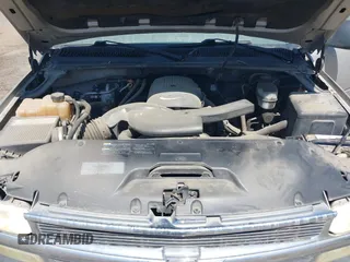 2004 Chevrolet Suburban LS with VIN 3GNEC16Z84G226272, listed as a IAAI auction lot 42603442 with 217,618 mi miles and . Bid and sale history available at DreamBid. Image 10.