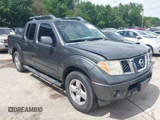 2005 Nissan Frontier LE с VIN 1N6AD07U85C413479, выставлен на аукционе IAAI как лот 42500913 с пробегом 232 313 миль миль и . История ставок и продаж доступна на DreamBid. Изображение 1.