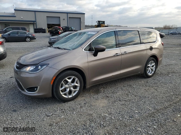 2017 Chrysler Pacifica Touring-L with VIN 2C4RC1BG0HR779917, listed as a Copart auction lot 51521515 with 95,856 mi miles and Salvage Title. Bid and sale history available at carsss.com. Image 1.
