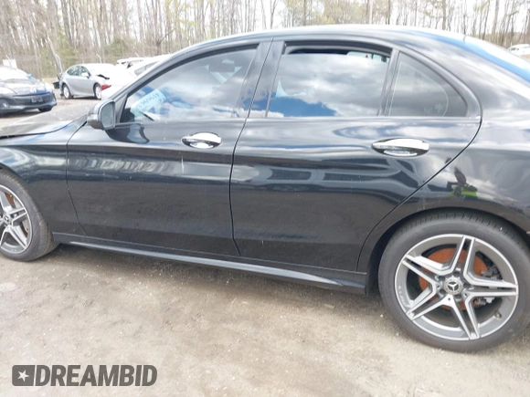 2020 Mercedes-Benz C 300 с VIN WDDWF8EB0LR536129, выставлен на аукционе IAAI как лот 41969624 с пробегом 61 531 миль миль и . История ставок и продаж доступна на DreamBid. Изображение 13.