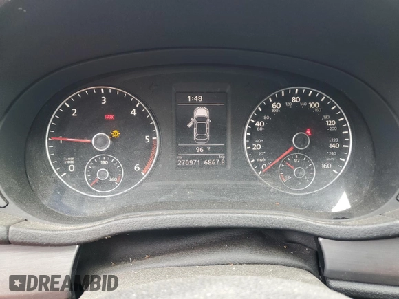 2015 Volkswagen Passat SE z VIN 1VWBV7A39FC010655, wystawiony jako Copart lot #59457165 z przebiegiem 270 971 mil mil oraz Szkoda całkowita • Salvage title. Historia ofert i sprzedaży dostępna na DreamBid. Obrazek 9.