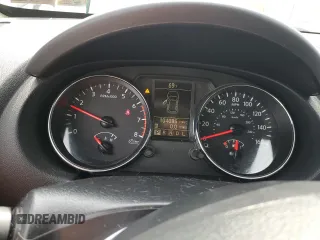 2015 Nissan Rogue S z VIN JN8AS5MV9FW260988, wystawiony jako Copart lot #82910494 z przebiegiem 104 086 mil mil oraz Szkody całkowita. Historia ofert i sprzedaży dostępna na DreamBid. Obrazek 9.