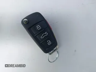 2022 Audi Q3 S line Premium z VIN WA1DECF32N1003662, wystawiony jako IAAI lot #41581740 z przebiegiem 29 980 mil mil oraz . Historia ofert i sprzedaży dostępna na DreamBid. Obrazek 11.