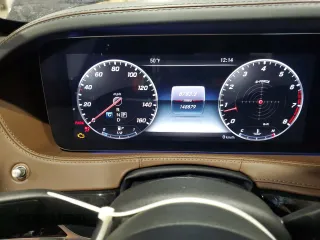2019 Mercedes-Benz S 560 with VIN WDDUG8GB2KA472383, listed as a Copart auction lot 41736225 with 148,879 mi miles and Salvage Title. Bid and sale history available at DreamBid. Image 9.