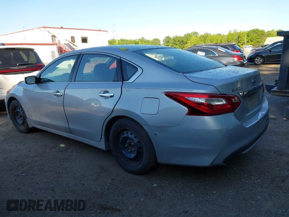 2016 Nissan Altima SL with VIN 1N4AL3AP6GC270230, listed as a IAAI auction lot 42211085 with 118,703 mi miles and . Bid and sale history available at carsss.com. Image 3.
