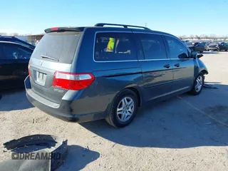2005 Honda Odyssey EX with VIN 5FNRL38455B401141, listed as a IAAI auction lot 41407460 with 194,347 mi miles. Bid and sale history available at carsss.com. Image 4.